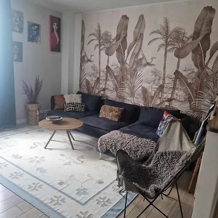 Le Jasmin Apartment *